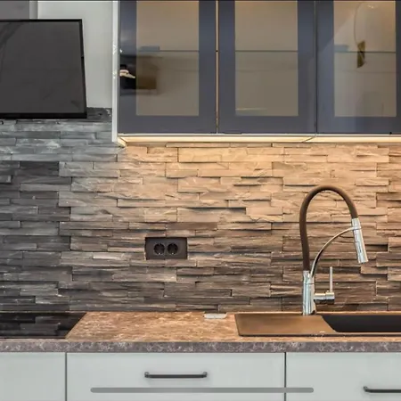 Ivana Black & White - شقة Marusici (Split-Dalmatia)