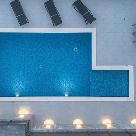 Ivana Black & White - * Marusici (Split-Dalmatia)