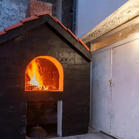 Ivana Black & White - شقة Marusici (Split-Dalmatia)